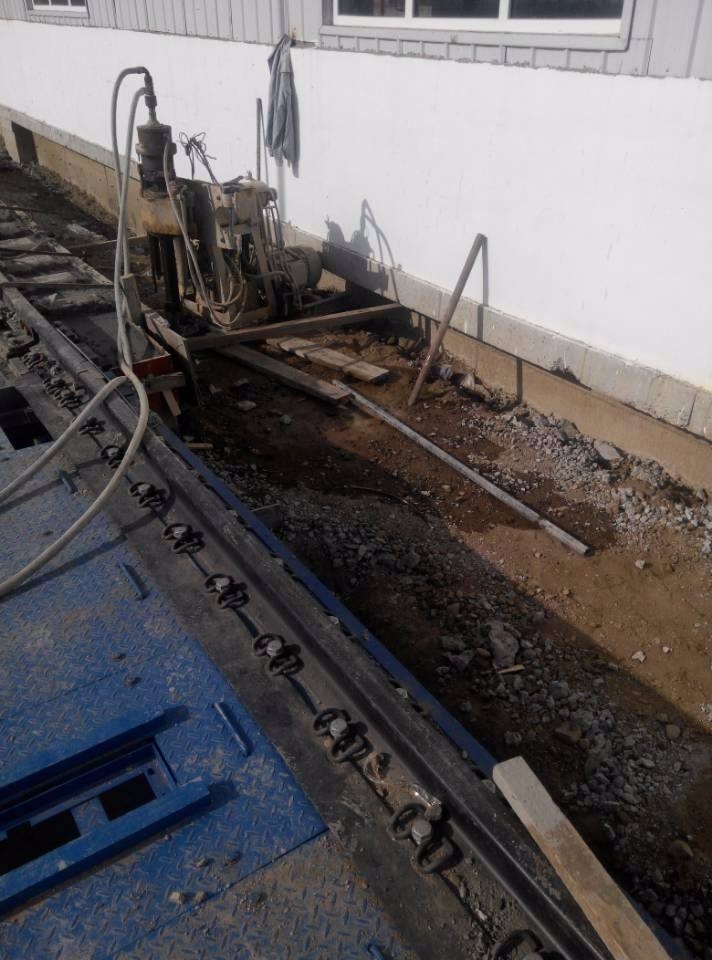 平舆注浆治理铁路高路基沉陷病害